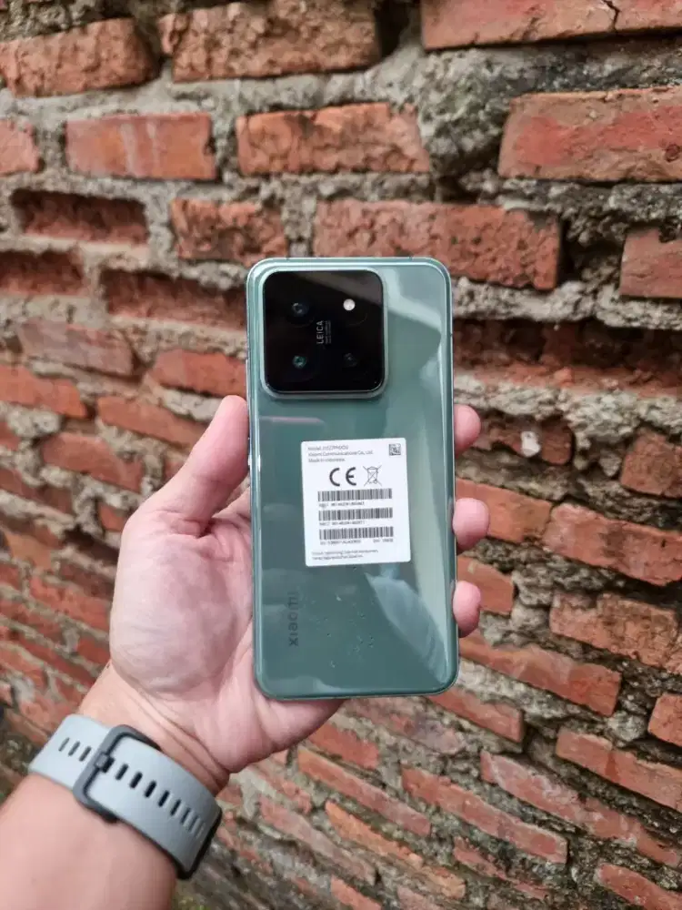 Xiaomi Mi 14 12/256 Snapdragon 8 Gen 3 Masih Garansi