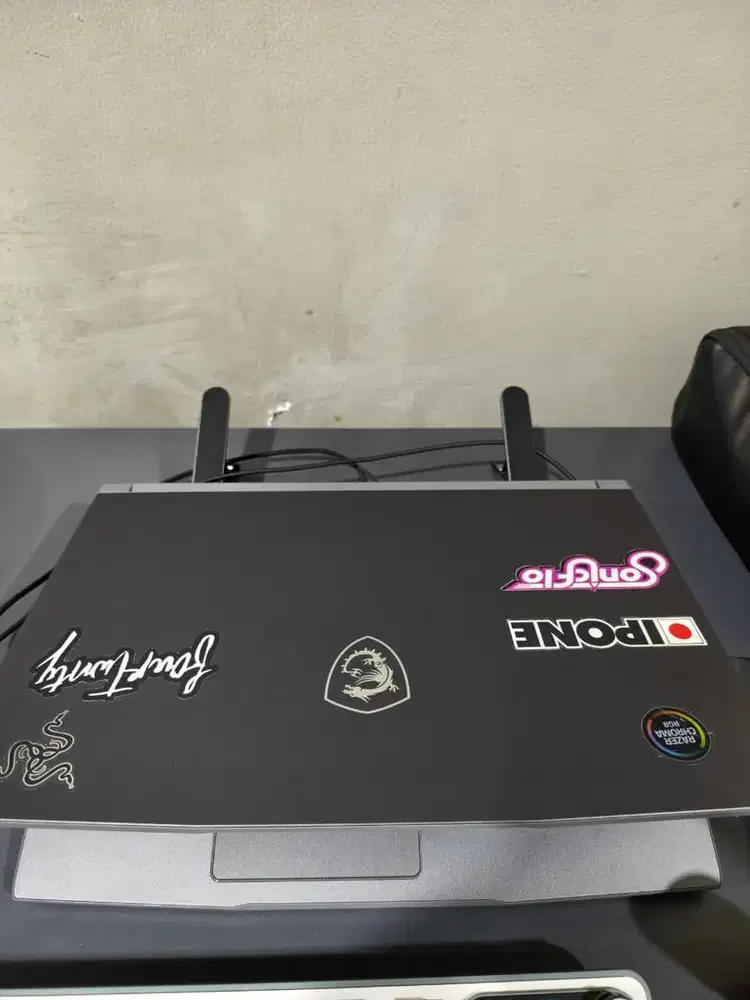 Msi Thin 15 B12ve i7 12650h RTX 4050 6gb Ram 16gb x2 (32gb) SSD 1tb