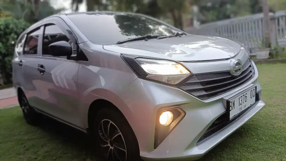 SIGRA X 1200cc MANUAL