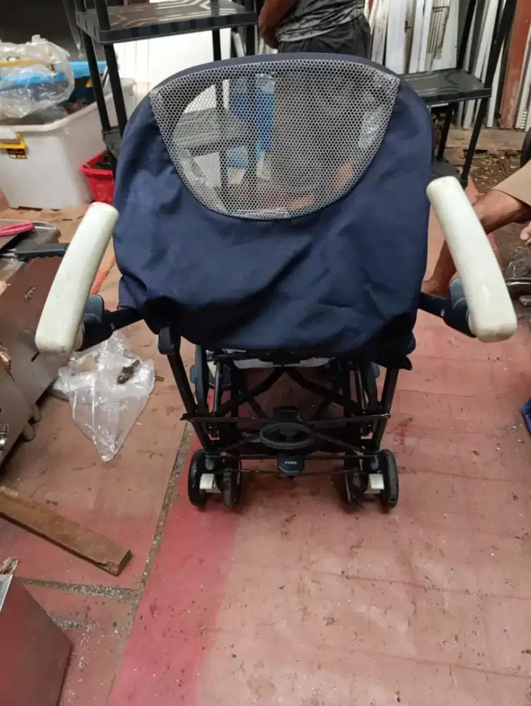 Kreta dorong buat bayi