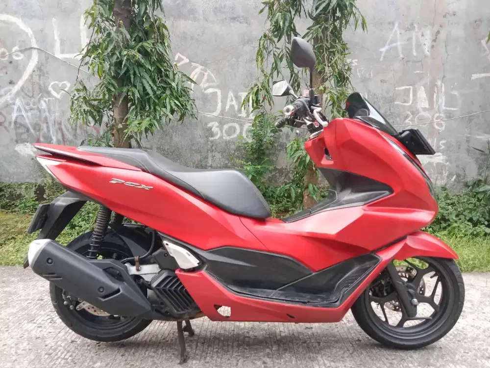 Honda PCX 160 th 2022 DP cuma 1 jt aja