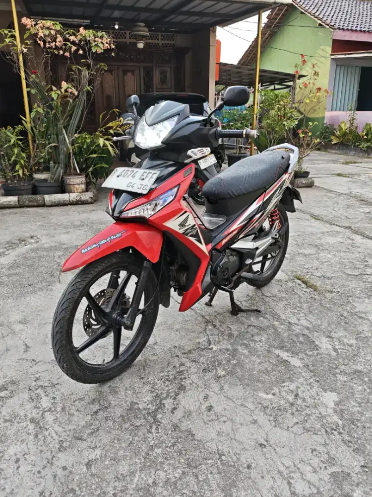 Supra 125 2015 lengkap hidup original