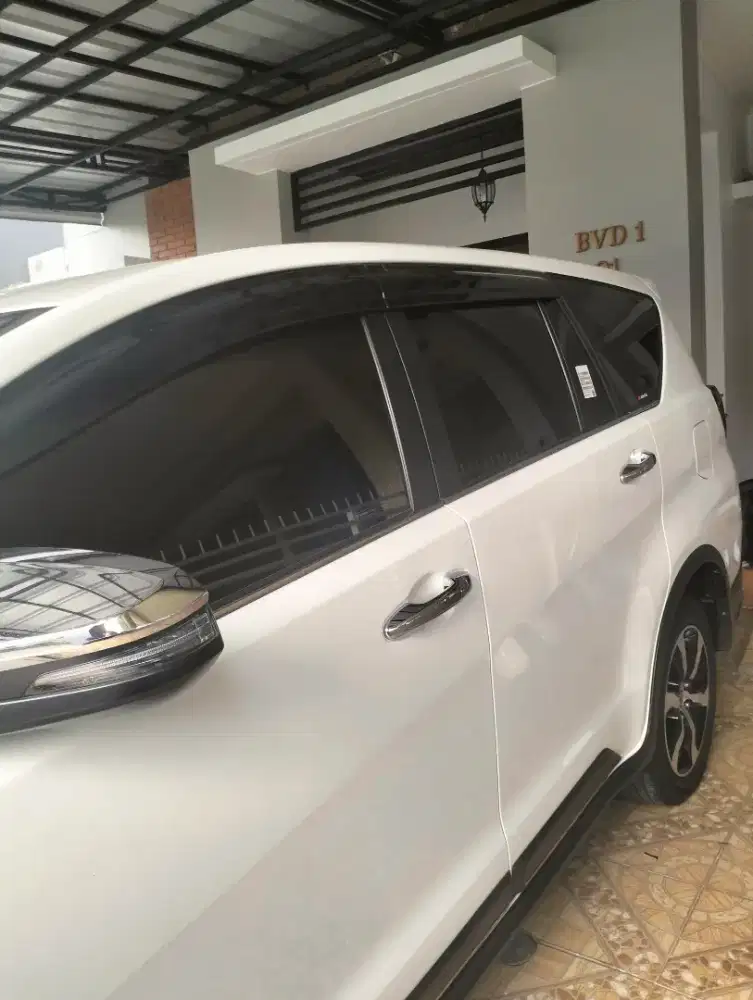 Ahlinya pasang kaca film mobil di jamin rapi