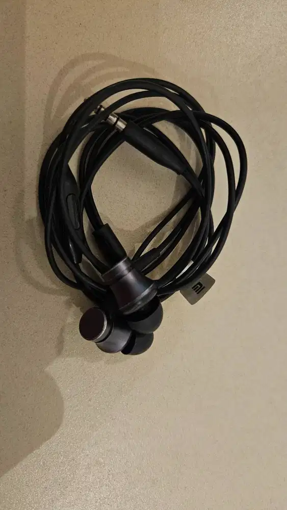 XIAOMI MI In-Ear Headphones Handsfree - Black