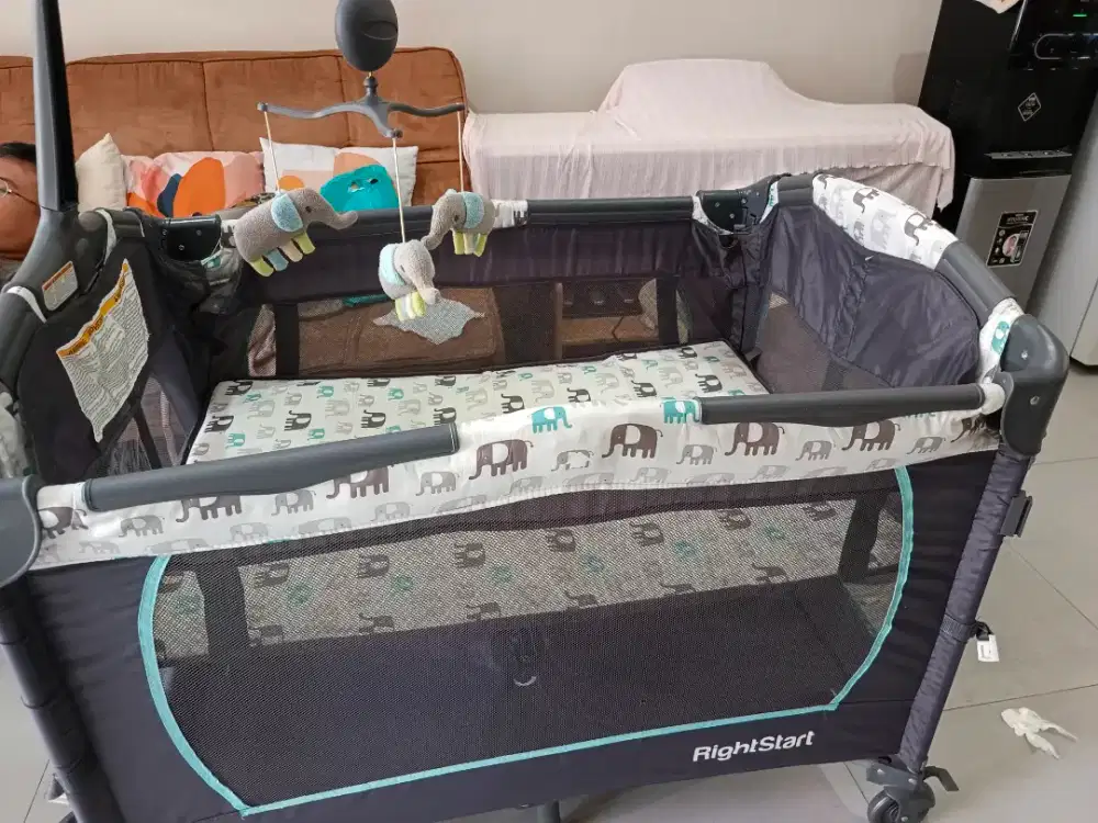 Baby crib/ box bayi/ tempat tidur bayi