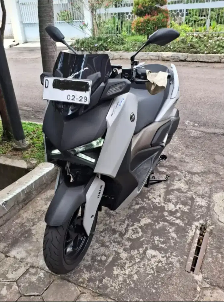 Yamaha Xmax connected 2024
