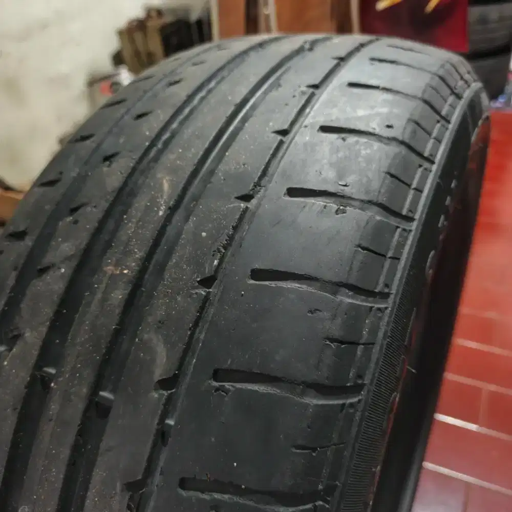 1pcs Ban R17 GT Radial Champiro HPY 215/55/17 utuh siap pakai