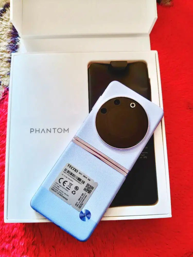 Tecno Phantom V Flip 5G 8/256 Like New Sebulan Pakai