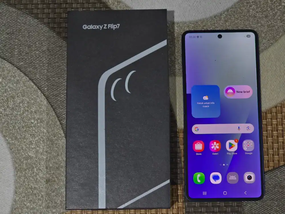 SAMSUNG ZFLIP | Z FLIP 7 512GB/12GB SEIN RESMI