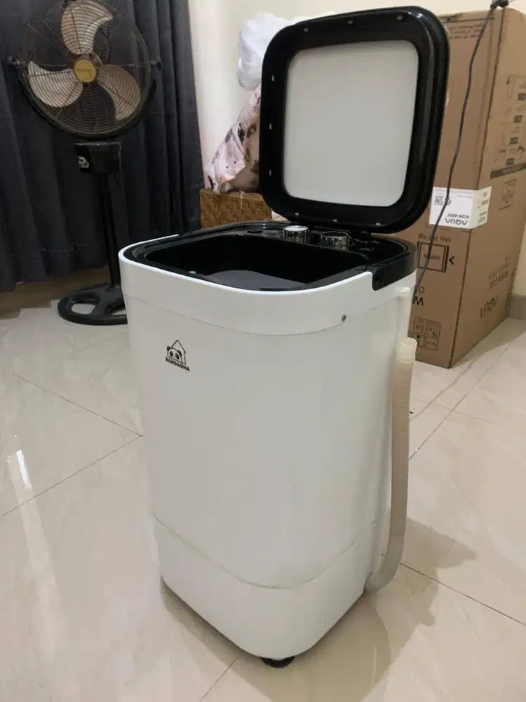 Dijual mesin cuci portable kapasitas 4.5 kg Pandaoma