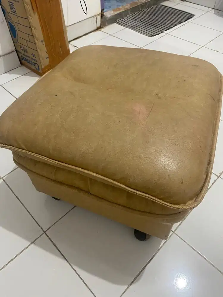 Kursi Sofa kecil