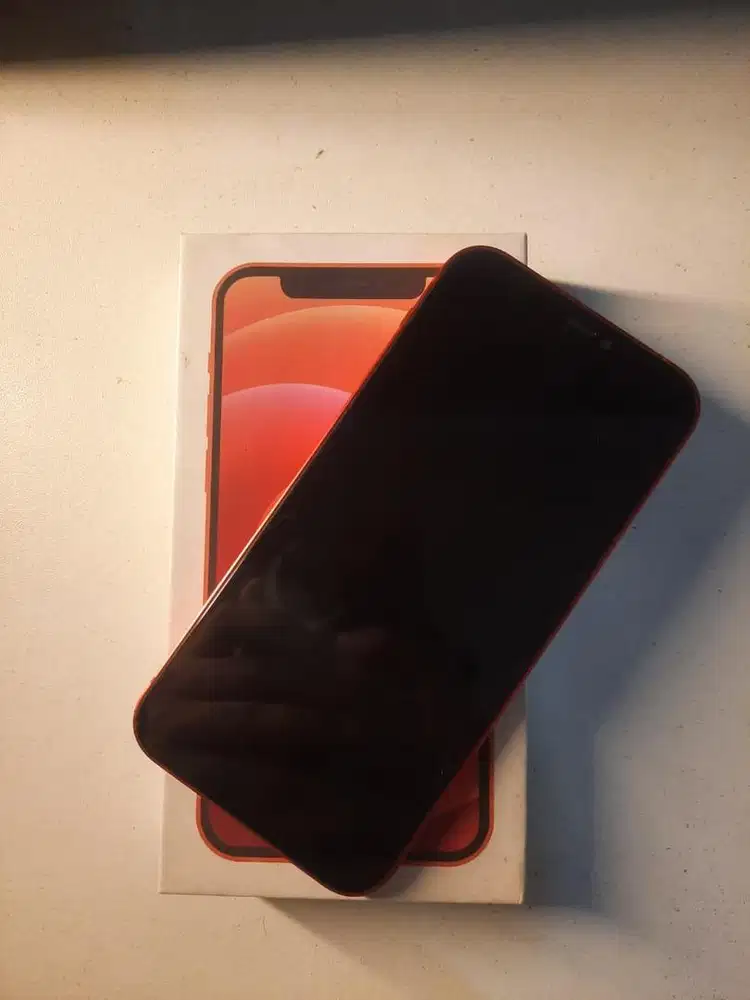 Iphone 12 Basic (Red)
