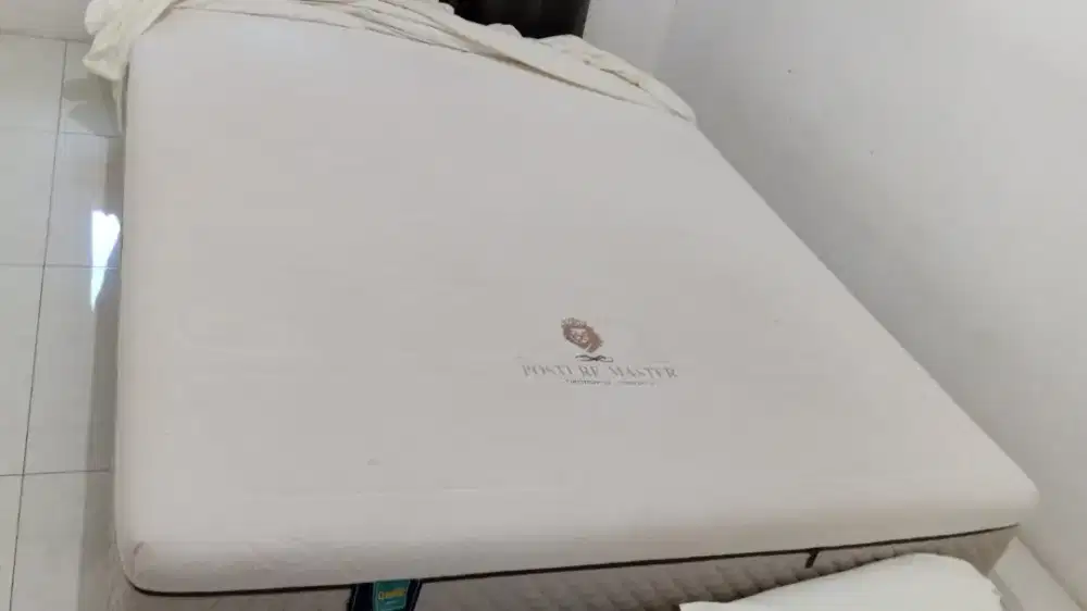 Kasur Posture Master Bekas – Empuk Banget, Nyaman Seperti Baru!