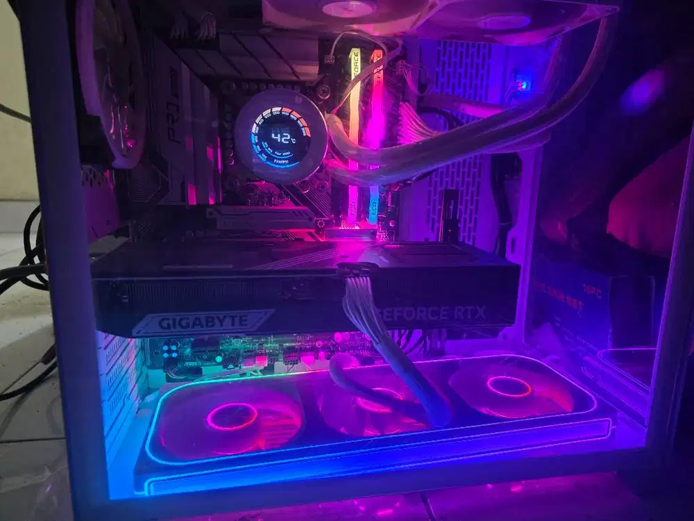 GIGABYTE RTX 5070 TI WINDFORCE 16 GB