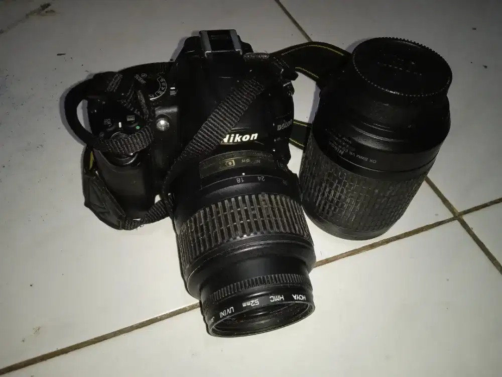 KAMERA NIXON D5000