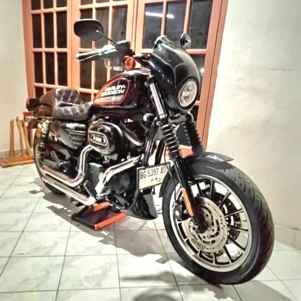 harley sportster 883r tahun 2010 fullpaper
280 jt (nego)