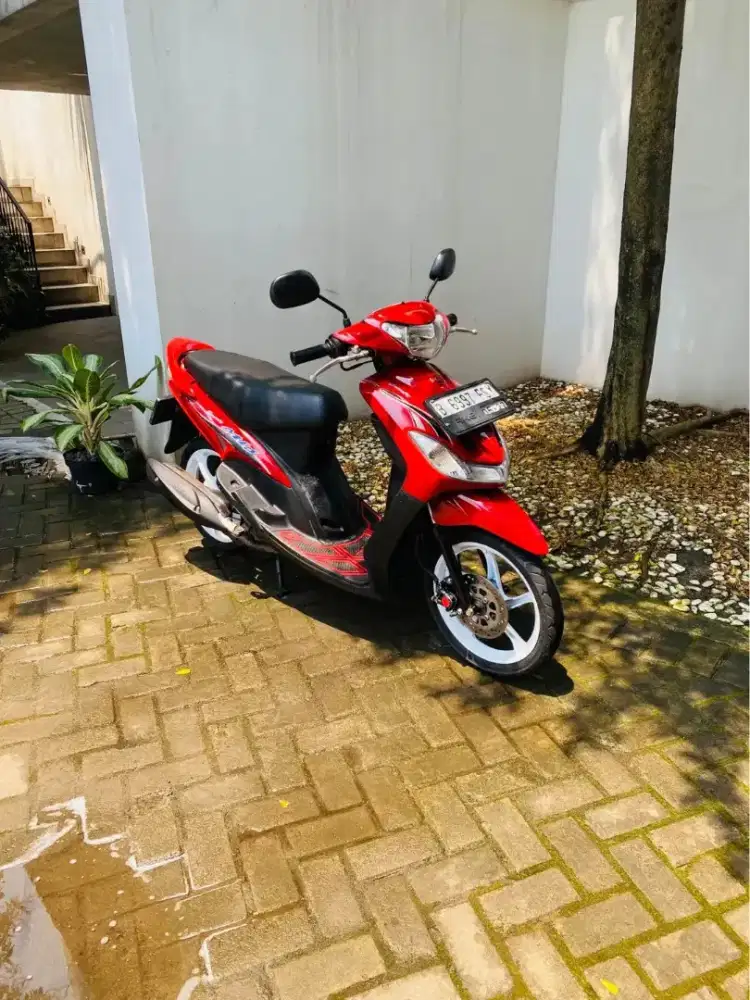 YAMAHA MIO SMILE 2009 MERAH