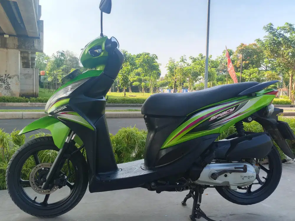Honda spacy 2011 stater tokcer halus mulus terawat