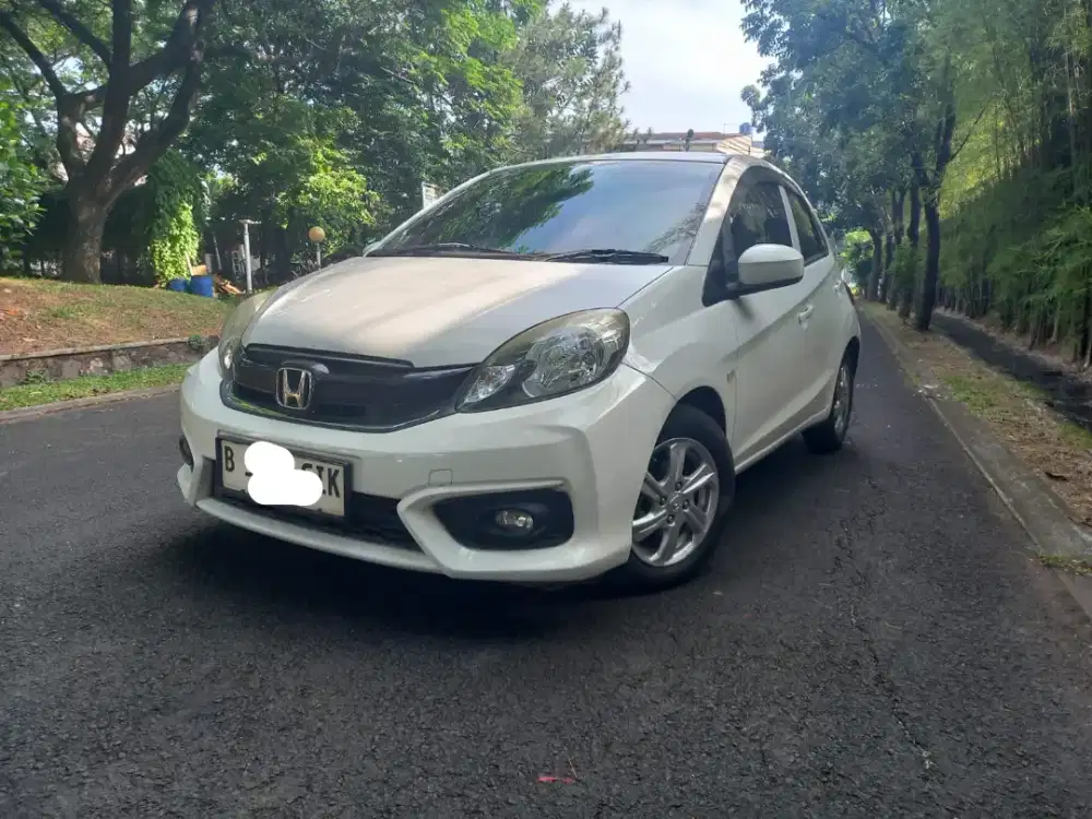 Honda brio e 2018 matic istimewa