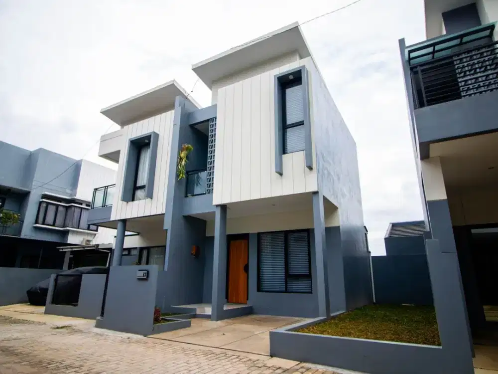 Jarang Ada! Rumah 2 Lantai View Pegunungan + City Light Bandung Timur