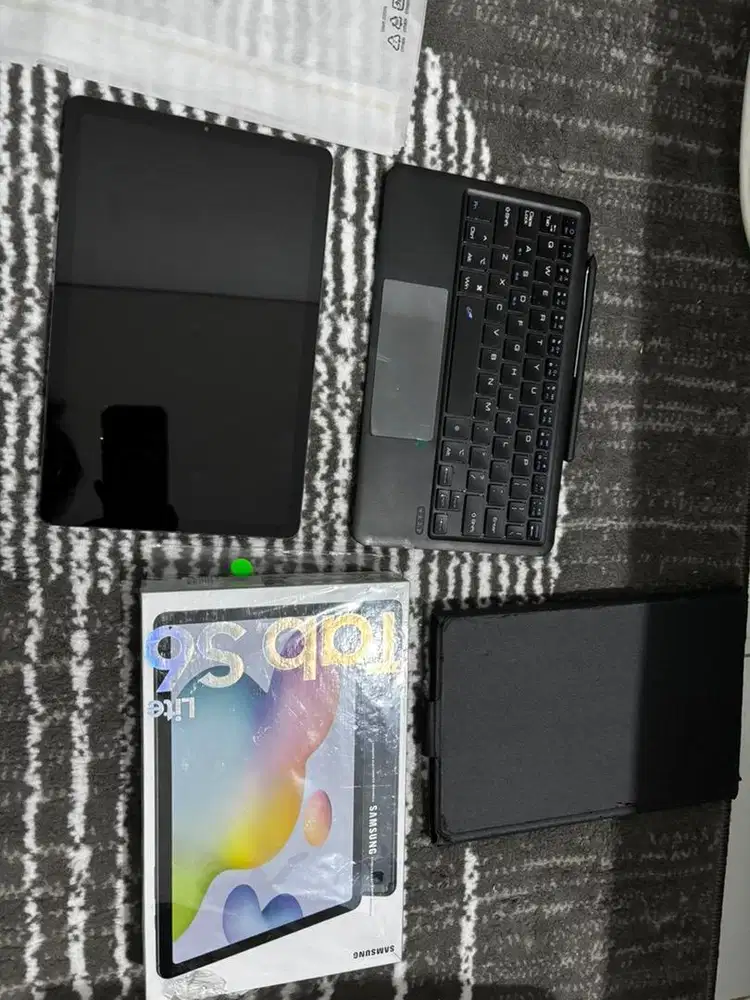 Samsung Tab S6 Lite free keyboard magnetic case