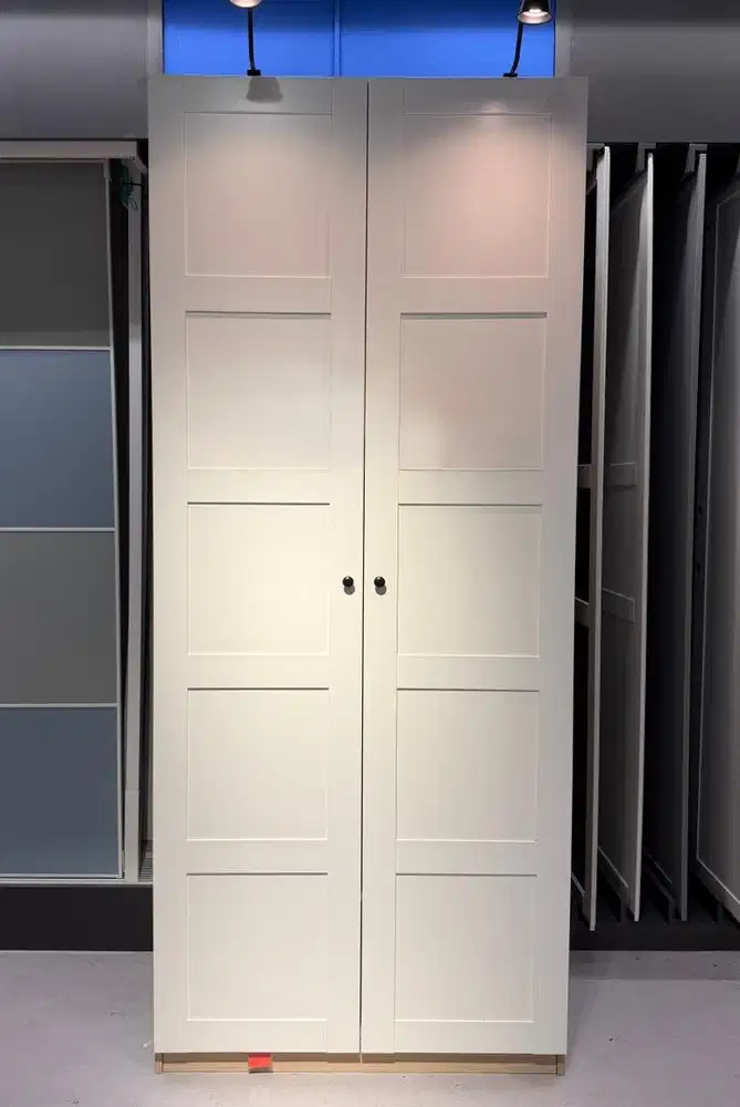 Lemari Baju 2 Pintu buatan IKEA