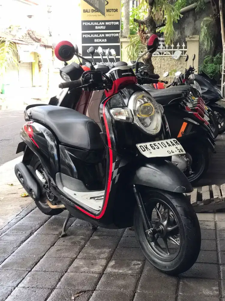 HONDA SCOOPY TAHUN 2018 PAJAK HIDUP SURAT LENGKAP