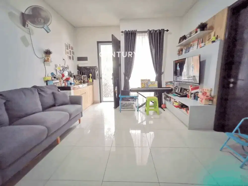 Rumah Modern Wisteria Metland  3 Kamar 5 AC Water Heater Garden