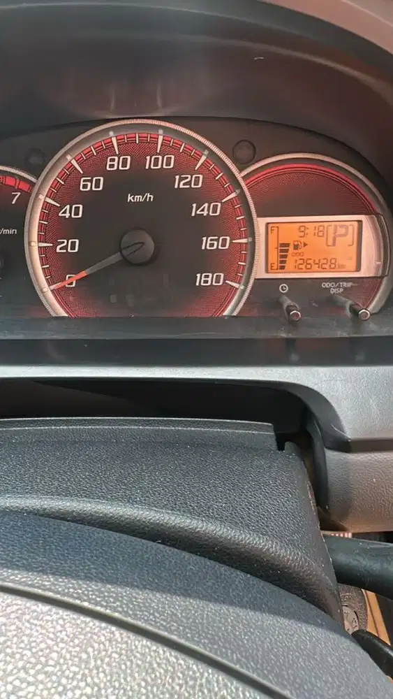 Di jual Avanza veloz