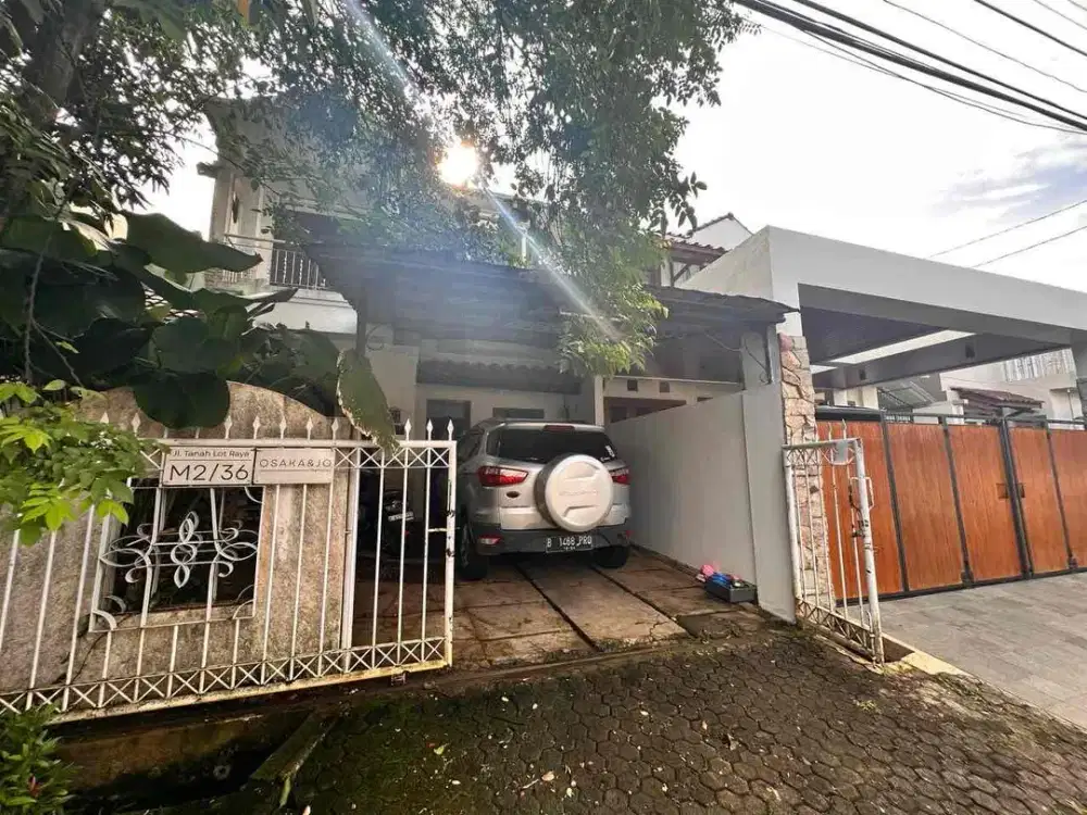 Rumah Cinere dengan Layout Open Space dan Lahan Luas