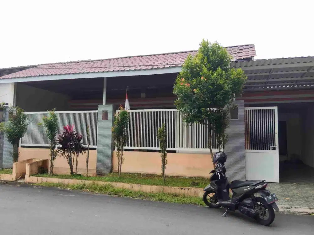 Dijual Rumah dekat Mall