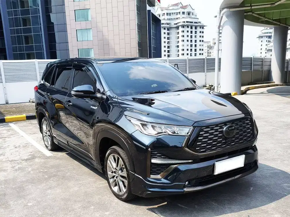 Zenix Q TSS Hybrid Modelista Like New Low Km 7rb Garansi ATPM *KREDIT