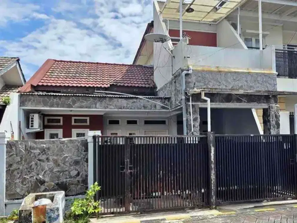 Dijual rumah rungkut mapan barat dekat merr