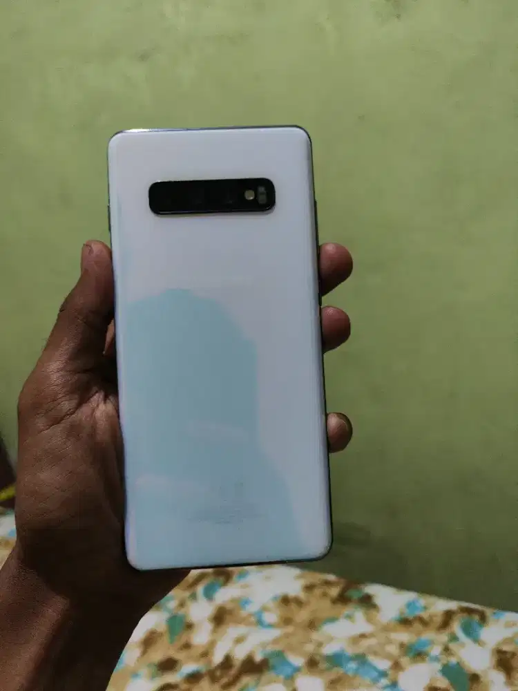 SAMSUNG S10 PLUS RAM 8/128