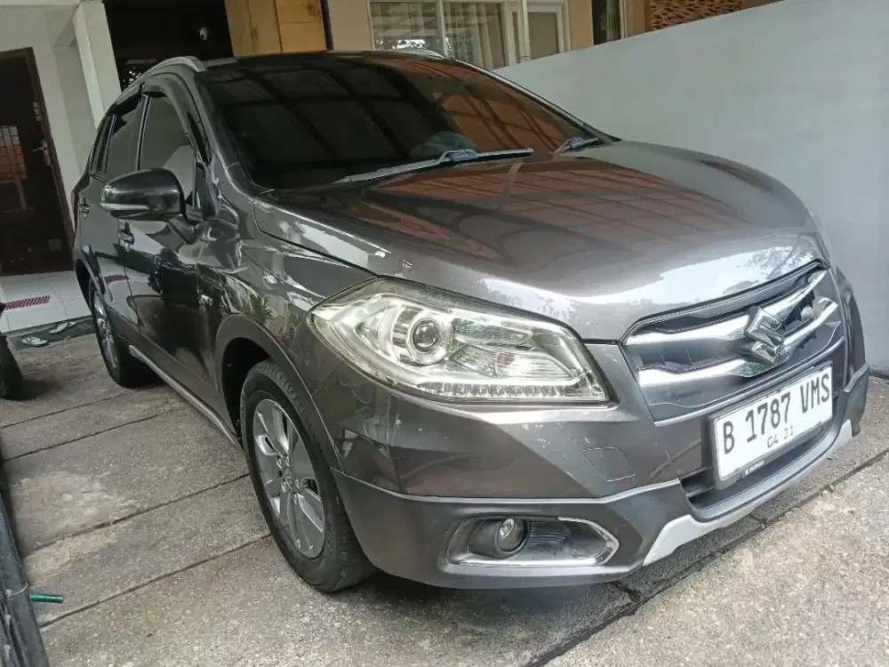 Suzuki scross manual 2016