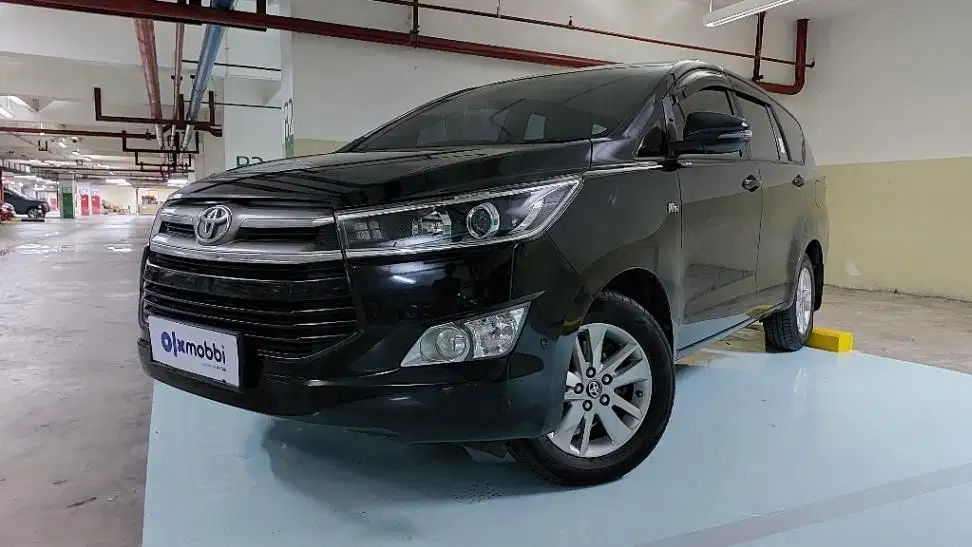 DP MURAH Toyota Kijang Innova 2.0 V Bensin-AT 2019 Hitam CTIBB