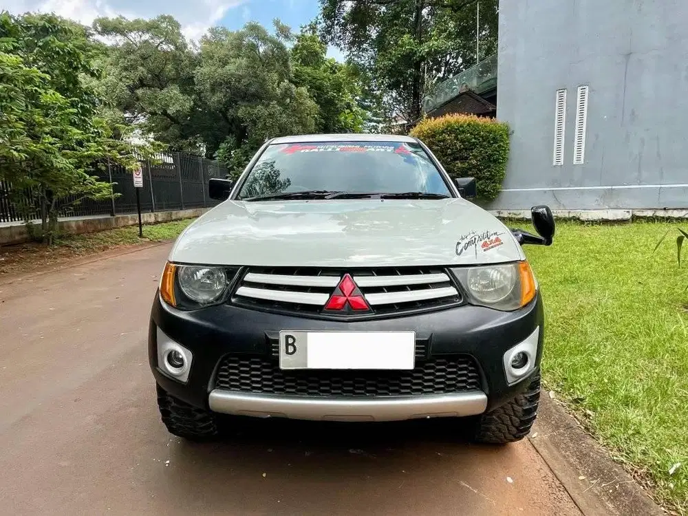 Mitsubishi Triton Strada GLX/HDX 2.8 Single Cabin 4x4 Manual 2014