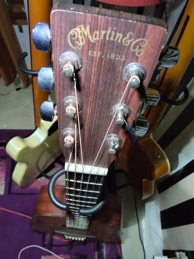 Gitar Martin LX1E (akustik)