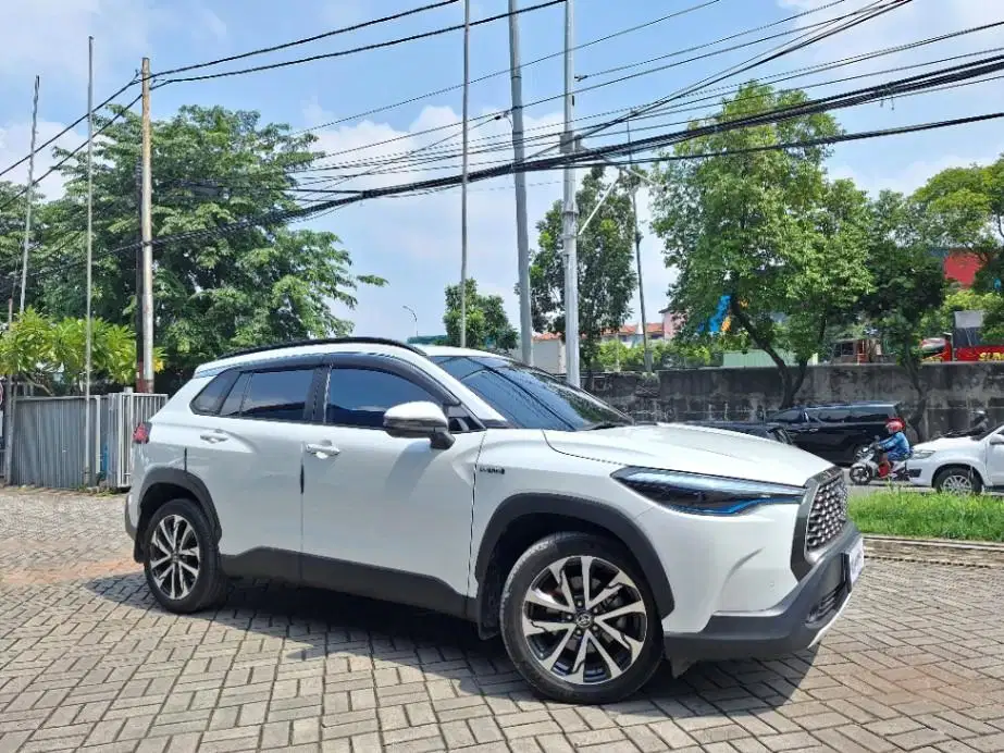 DP RENDAH - Toyota Corolla 1.8 Cross Hybrid Bensin-AT 2022 SRKO