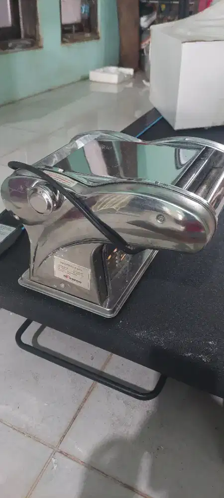 mesin pembuat mie rumahan