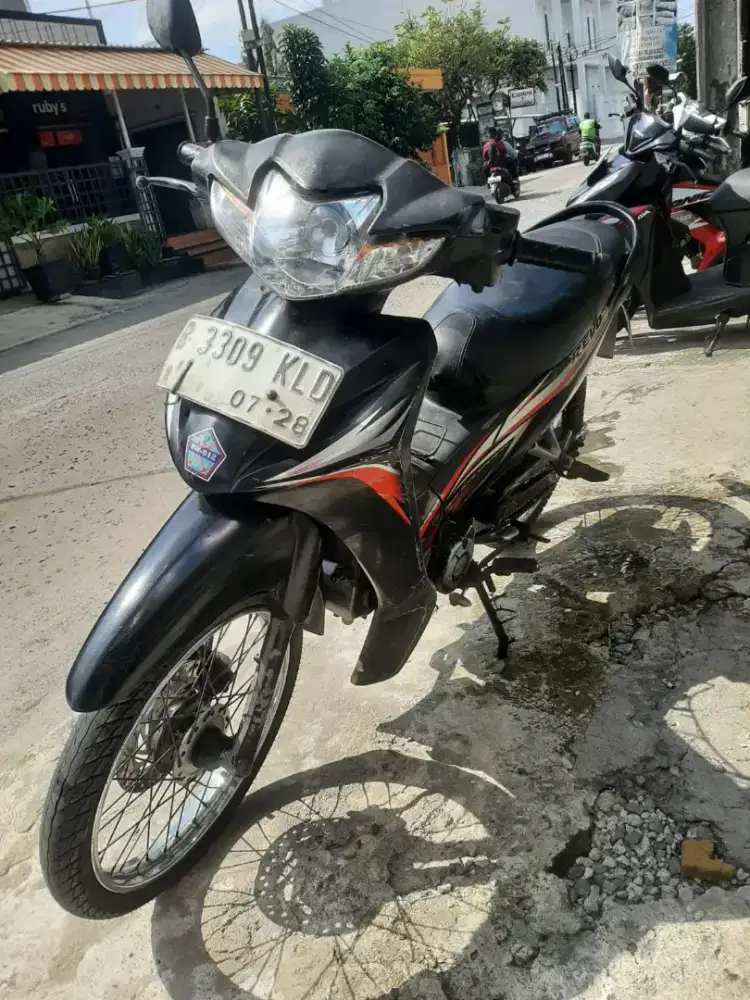Honda Absolute Revo 2013 karbu,ss lengkap,pajak hidup,plat Bekasi Kota