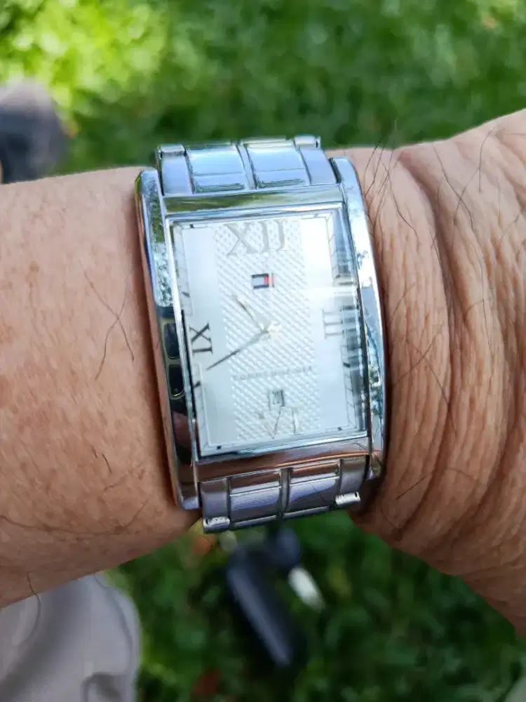 Jam tangan Tommy flighter