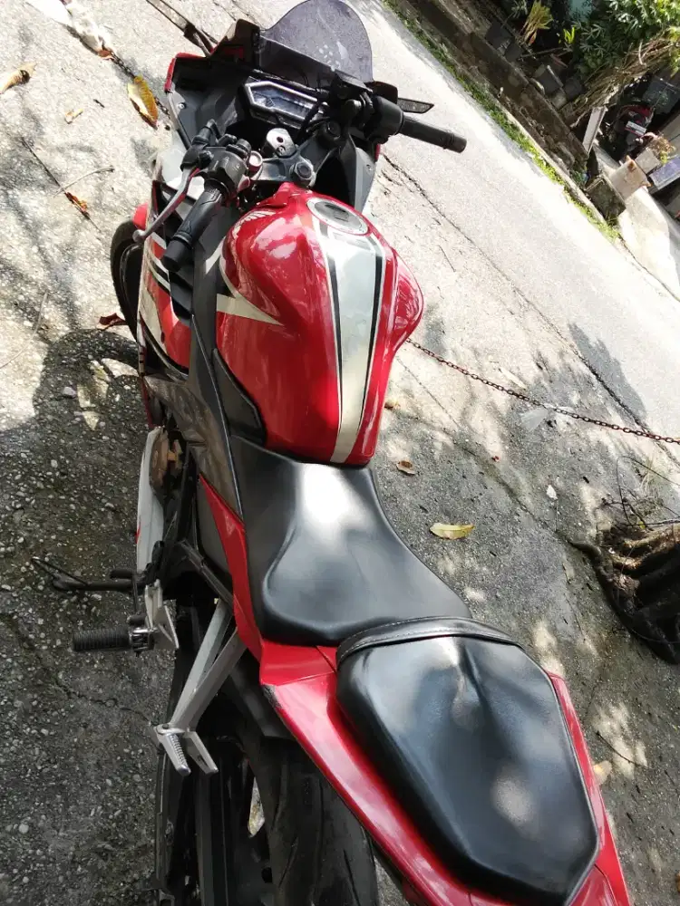 Jual cepat BU Honda CBR 150 CC thn2017