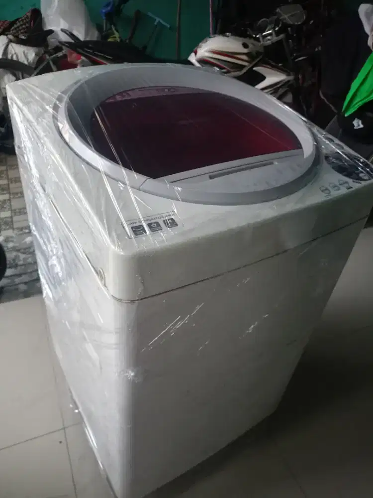 Mesin cuci satu tabung sistem otomatis siap pakai mulusss kyk baru