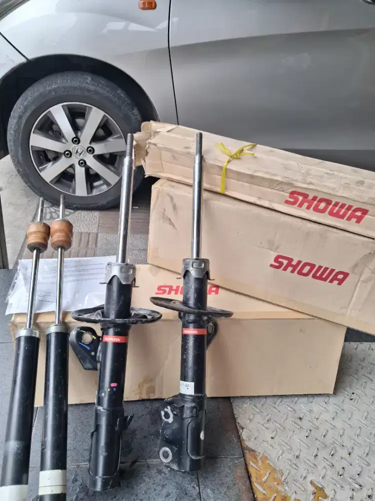 Shockbreker depan belakang jazz gd3