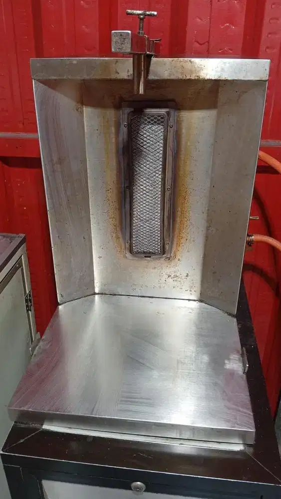 Dijual kompor pemanggangan ayam kebab