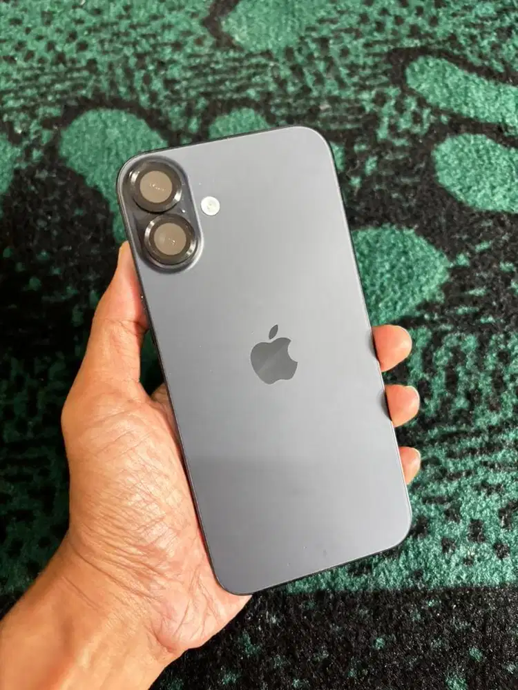 iPhone 16 Plus 128GB Black dan Bonus