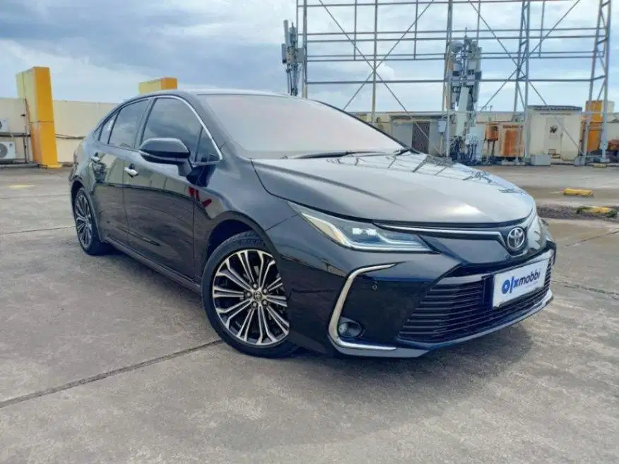 DP RENDAH - Toyota Corolla Altis 1.8 V Bensin-AT 2022 SFAB