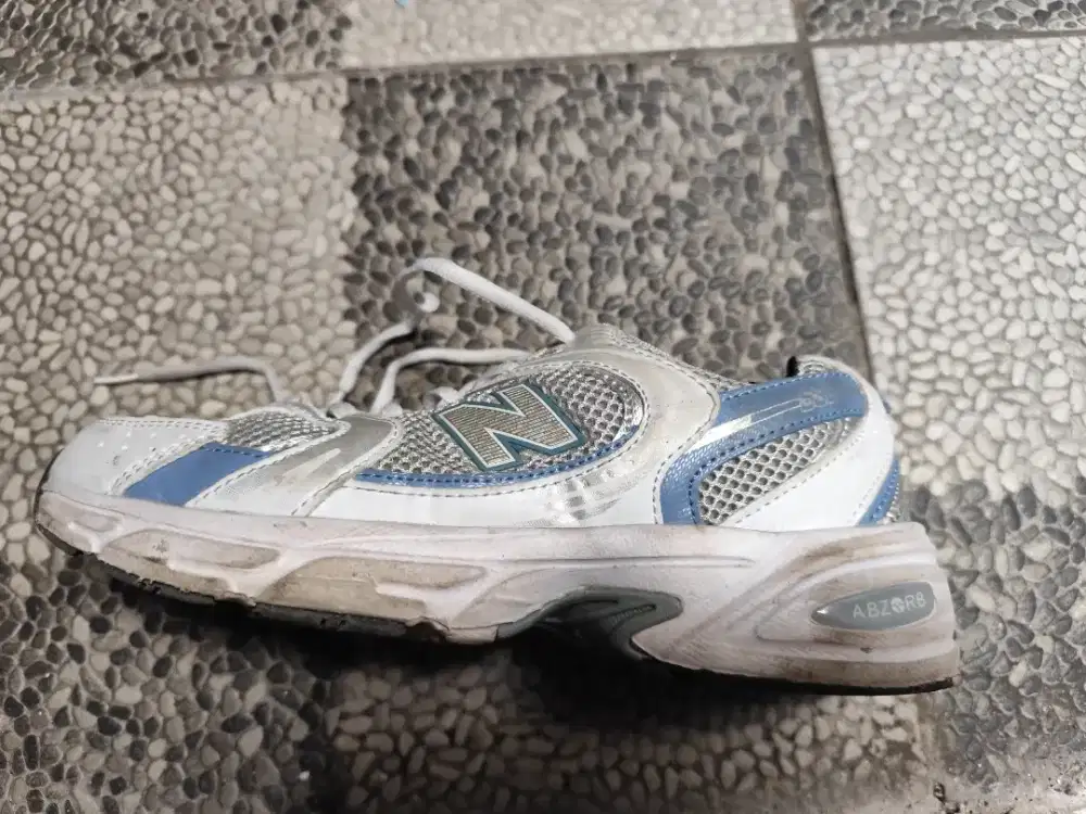 Sepatu NB 530 Size 39