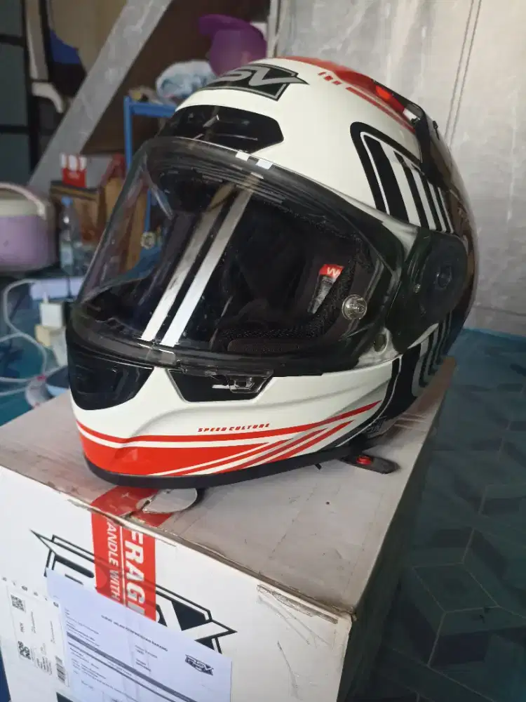 Helm rsv ffs21 fullface